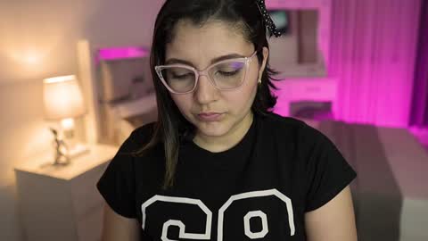 Camila buitrago online show from 01-12-25, 01:00