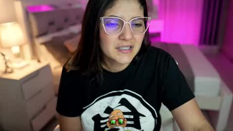 Camila buitrago online show from 02-11-25, 12:59