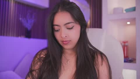 Snapshot of camila_dupont chatting on 04-22-26, 03:53 Camila online show from 04-22-26, 03:53