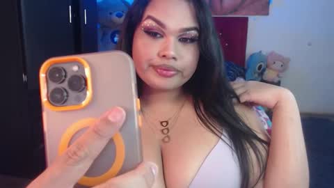 Snapshot of camila_fuenmayor chatting on 03-02-26, 04:58 online show from 03-02-26, 04:58