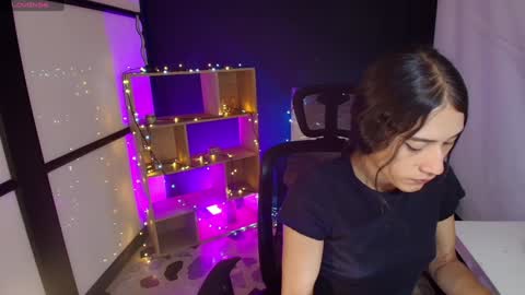 C A M I L A online show from 01-07-25, 04:18