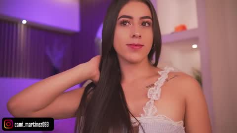 camila_martinez9 online show from 06-01-26, 11:34