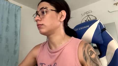 Camila online show from 11-15-25, 01:51