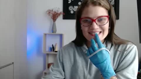 Camila ventura online show from 10-02-25, 08:16