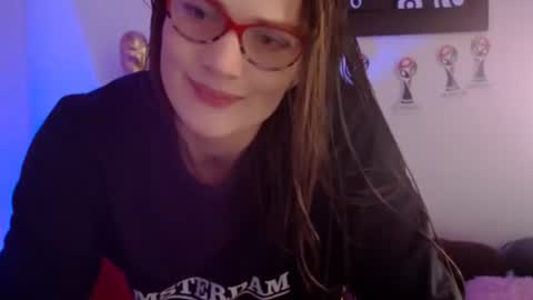 Snapshot of camila_ventura chatting on 07-12-26, 01:24 Camila ventura online show from 07-12-26, 01:24