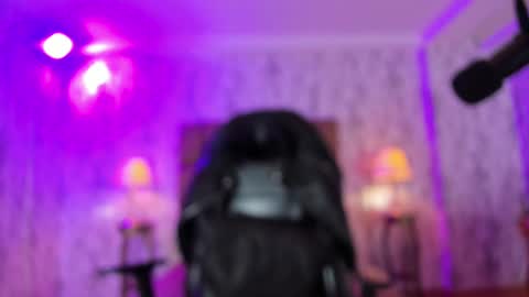    online show from 02-19-25, 08:10