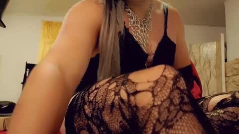 camila online show from 11-22-25, 10:31