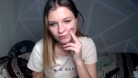 Camila online show from 12-07-24, 11:40