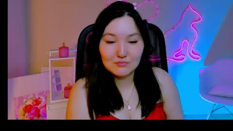 camilamartiez online show from 04-17-26, 01:14