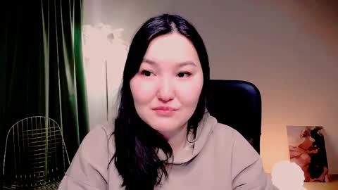 camilamartiez online show from 04-19-26, 10:25