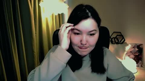 camilamartiez online show from 04-23-26, 12:51