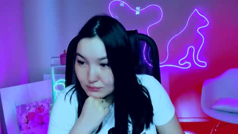 camilamartiez online show from 04-25-26, 12:19