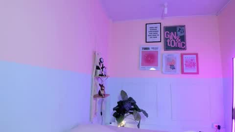 Camila  online show from 10-14-25, 11:55