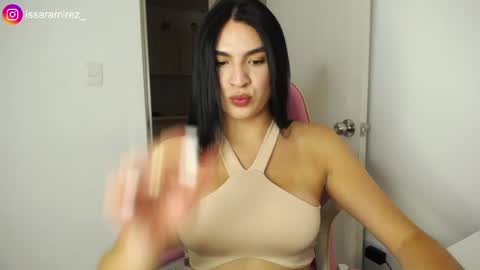 X IGcamiryan01 online show from 04-21-26, 10:45