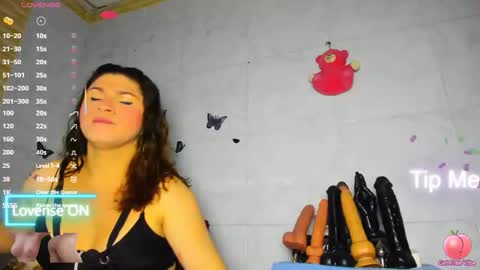 Snapshot of camilasexyhorny chatting on 05-17-26, 12:52 camilasexyhorny online show from 05-17-26, 12:52