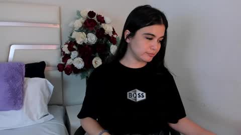 Snapshot of camilasofiia chatting on 01-07-25, 10:19 Camila online show from 01-07-25, 10:19