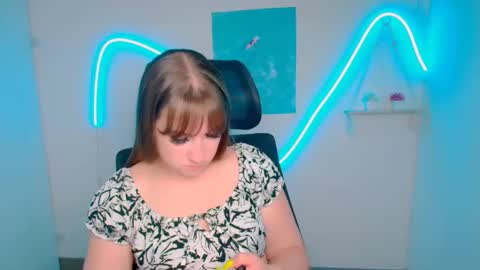 Camilla online show from 05-22-26, 11:16