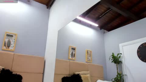 Snapshot of camille_cedrik chatting on 01-27-25, 08:28 Camille online show from 01-27-25, 08:28