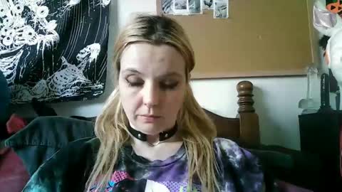 Camille Deville online show from 12-02-24, 02:42