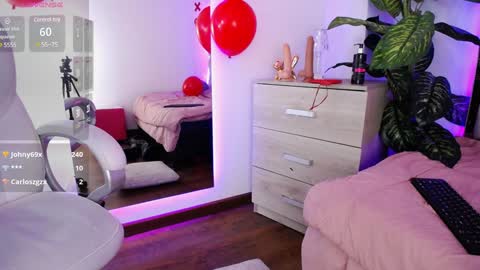 Camille online show from 02-08-25, 01:44