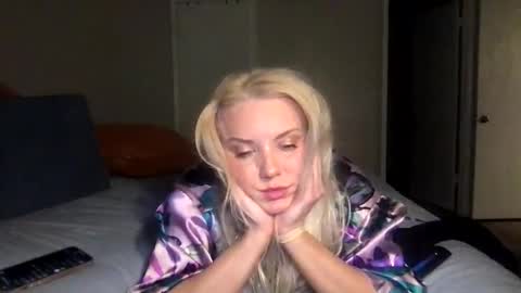 camilleclairexo online show from 05-13-26, 07:39
