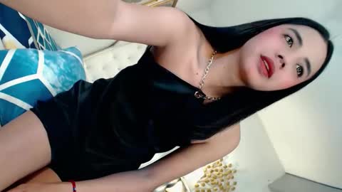 Snapshot of camillejoson chatting on 04-30-26, 01:23 camillejoson online show from 04-30-26, 01:23
