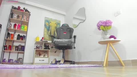 camillevega_01 online show from 12-17-25, 01:22