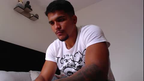 camilo_contre21 online show from 11-05-25, 07:03