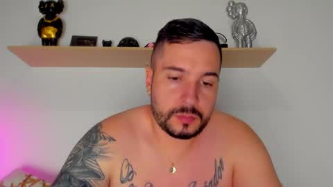 Snapshot of camilo_restrepo21 chatting on 09-28-25, 11:43 camilo_restrepo21 online show from 09-28-25, 11:43