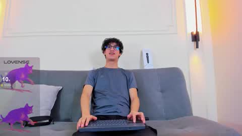 Camilo online show from 02-10-26, 03:21