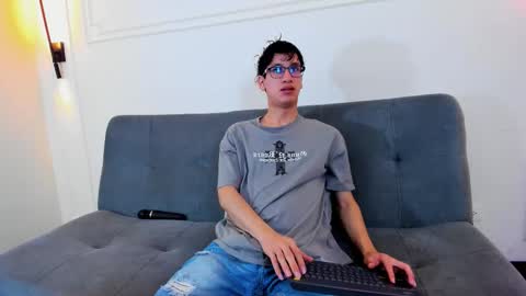 Camilo online show from 03-29-26, 03:39