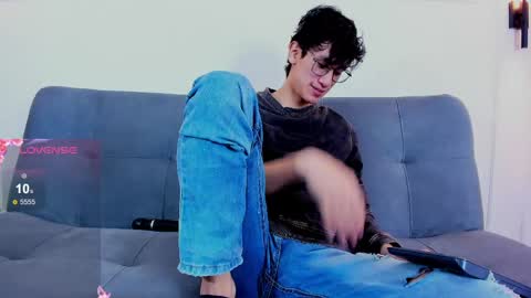 Snapshot of camilo_stark chatting on 06-06-26, 03:22 Camilo online show from 06-06-26, 03:22