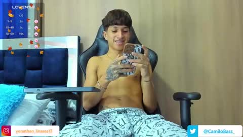 Snapshot of camilobass_ chatting on 02-08-25, 01:11 Camilo Bass online show from 02-08-25, 01:11