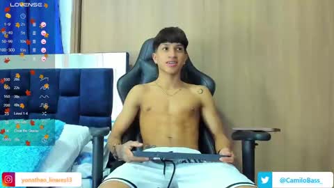 Snapshot of camilobass_ chatting on 02-15-25, 04:03 Camilo Bass online show from 02-15-25, 04:03