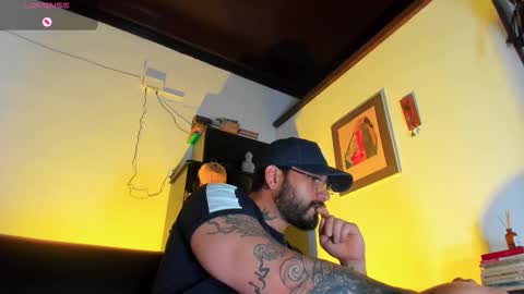 Snapshot of camilomayer chatting on 11-29-25, 03:48 Camilo online show from 11-29-25, 03:48