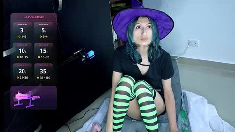 Cami  online show from 10-15-25, 02:55