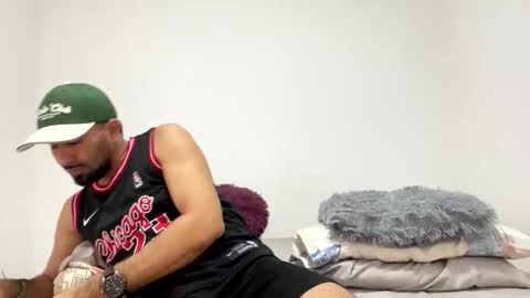 camilor_30 online show from 11-08-25, 10:59