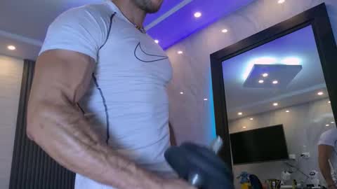 Snapshot of camilowatson chatting on 03-13-26, 11:00 Camilo Watson online show from 03-13-26, 11:00