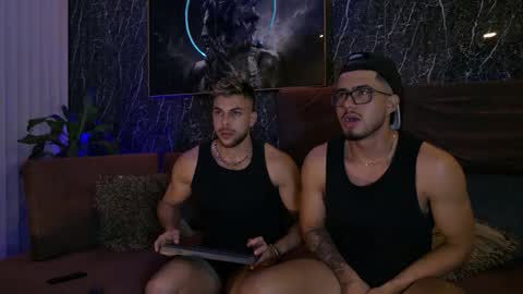 Snapshot of camilowatson chatting on 03-15-26, 02:06 Camilo Watson online show from 03-15-26, 02:06