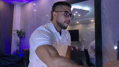 Snapshot of camilowatson chatting on 03-24-26, 12:37 Camilo Watson online show from 03-24-26, 12:37