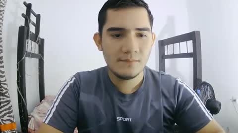 Camilowhite  online show from 10-06-25, 03:53