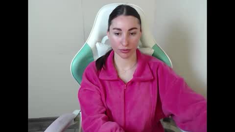 cammila horn online show from 04-22-26, 05:32