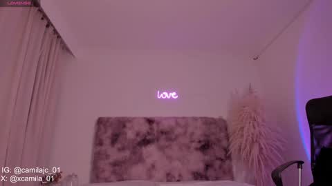 Laura Camila online show from 01-06-25, 02:26