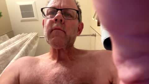 Snapshot of camperjay chatting on 03-01-25, 03:49 james online show from 03-01-25, 03:49