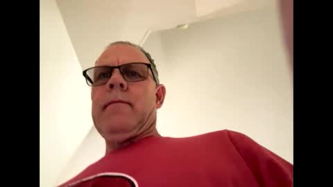 Snapshot of camperjay chatting on 03-04-25, 09:32 james online show from 03-04-25, 09:32