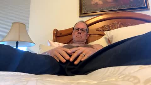 Snapshot of camperjay chatting on 12-01-25, 10:04 james online show from 12-01-25, 10:04