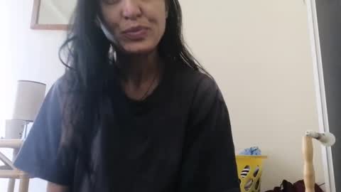 Snapshot of camren777 chatting on 02-14-25, 10:28 Camren online show from 02-14-25, 10:28