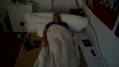 Snapshot of camunication chatting on 02-18-25, 04:16 camunication online show from 02-18-25, 04:16