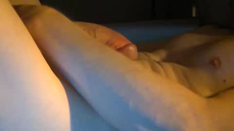 Snapshot of canadian139992 chatting on 09-15-25, 09:15 canadian139992 online show from 09-15-25, 09:15