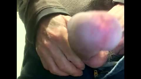 Snapshot of canadianwoody chatting on 12-12-24, 11:47 canadianwoody online show from 12-12-24, 11:47